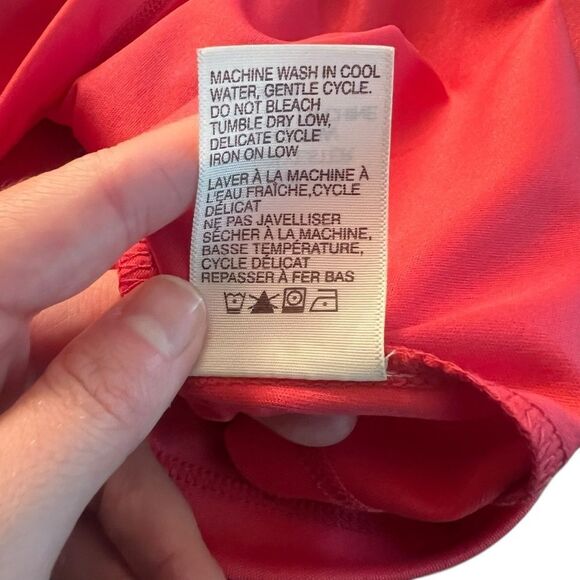 3 for $30! Traditional pink basic tank top - Picture 4 of 6